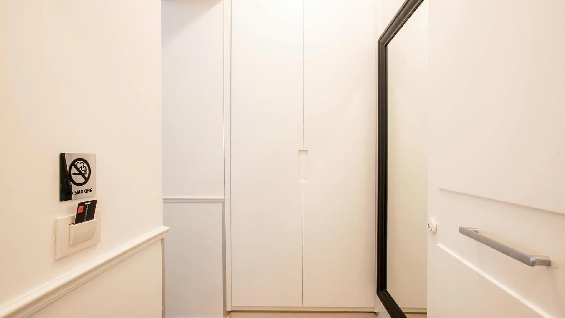 Pantheon Suites Rome 2 2*,  Italy