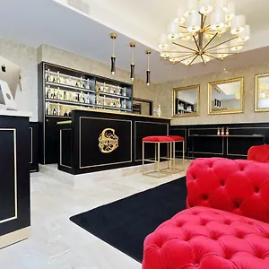 Gasthof Spanish Diamond Luxury & Jacuzzi, Rom