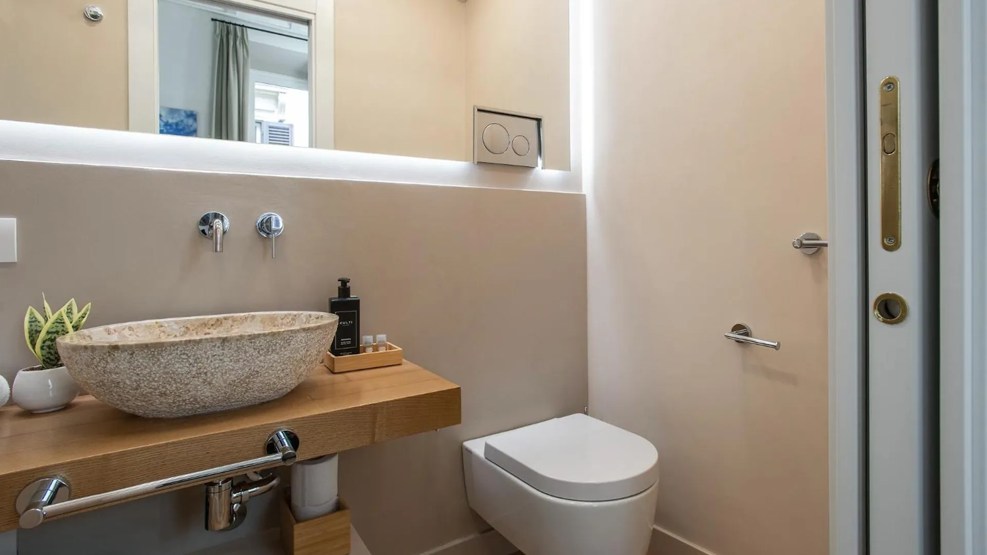 ** Bed & Breakfast Pantheon Suites Rome 2 Italy